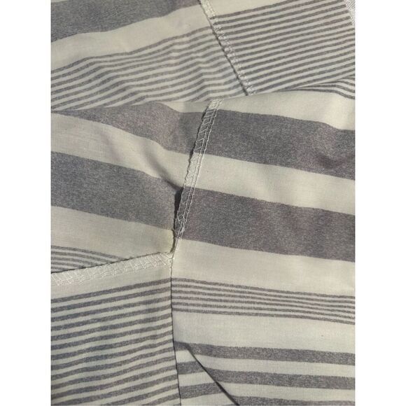 Playpen crib bedding sheet gray white stripes 26"x39" - Picture 3 of 5